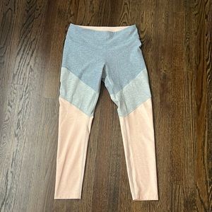 Outdoor Voices Springs Pink and Gray  7/8 Leggings